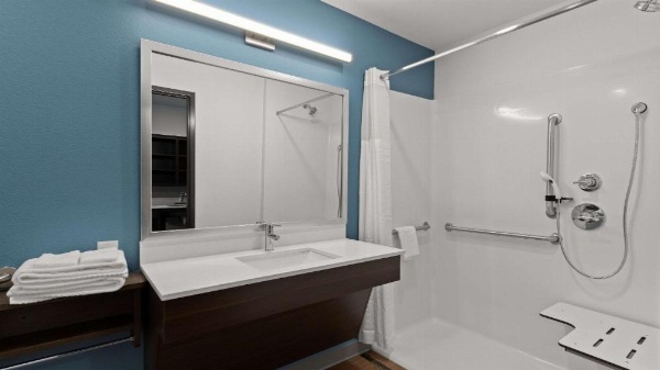 WoodSpring Suites Greeley image 25