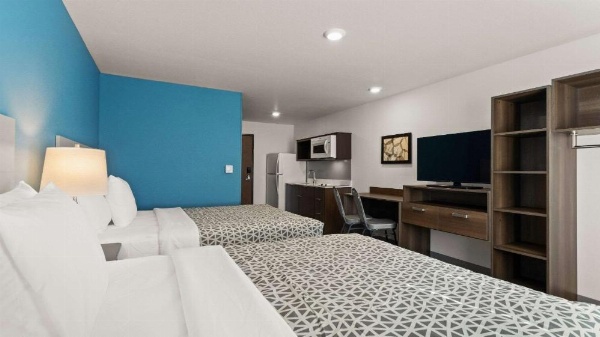 WoodSpring Suites Greeley image 44